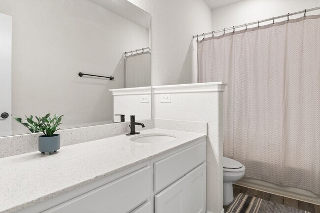 Building Photo - 16622 Daylight Ln