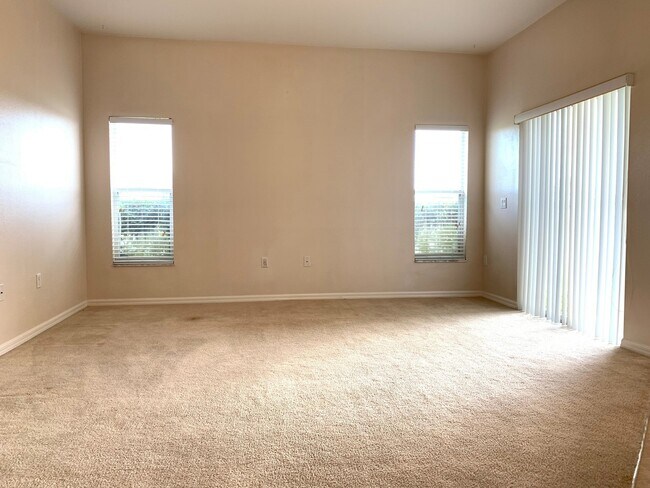 Building Photo - 3/2 Home for Rent in Bellalago