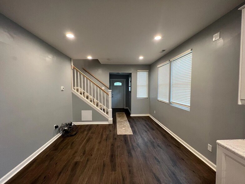 Open concept living and kitchen space - 812 Marion Ave
