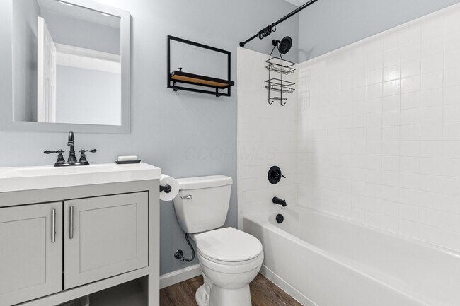 Building Photo - 6140 Ashtead Dr