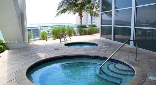 Building Photo - 888 Biscayne Blvd