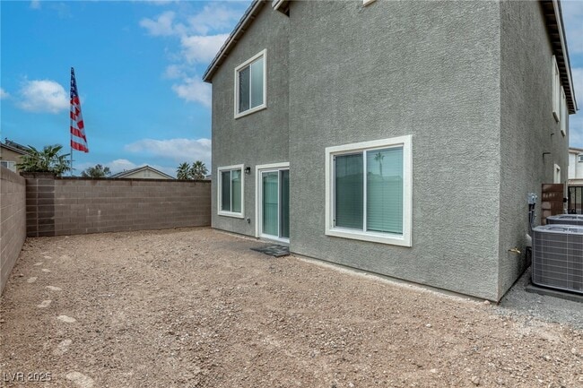 Building Photo - 4104 Agama St