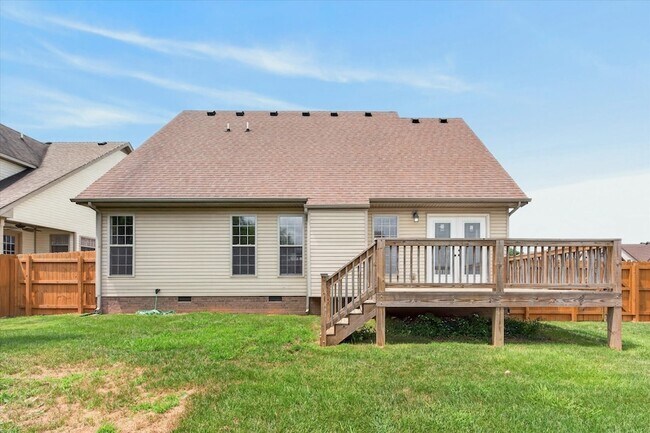 Building Photo - 1484 Apache Way