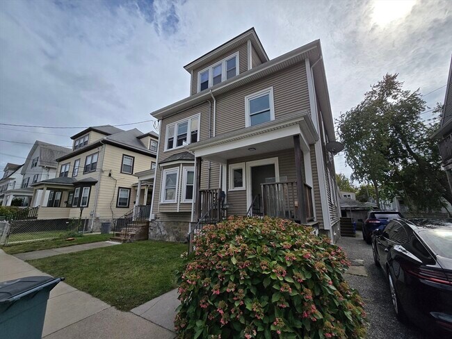 Primary Photo - 22 Newcastle Rd