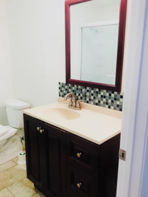 Building Photo - 6801 Chepstow Ct