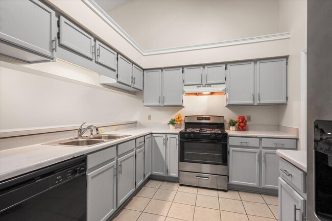 Building Photo - 3588 Wexford Ct