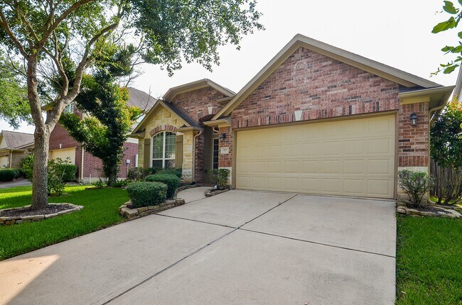 Building Photo - 6022 Preserve Ln