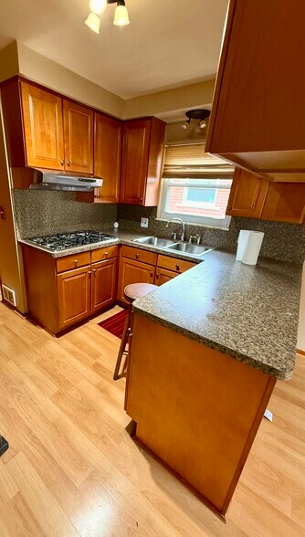 Building Photo - 12237 Champaign Ave