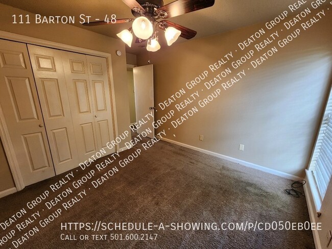 Building Photo - Welcome Home to Barton Oaks Apartments #48...