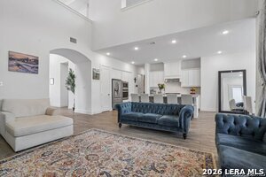 Building Photo - 24948 Resort Pkwy