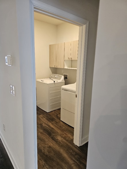 Building Photo - 107 Cypress Holw Trl