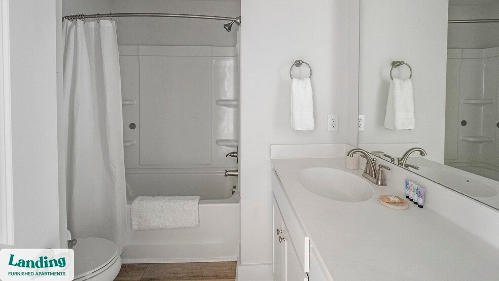 Building Photo - 1060 Orangeburg Rd