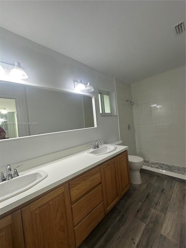 Building Photo - 27850 SW 164th Ct