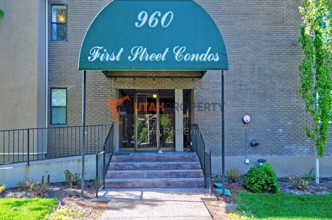 Building Photo - 960 E 100 S