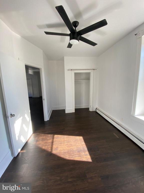 Building Photo - 7300 Boyer St