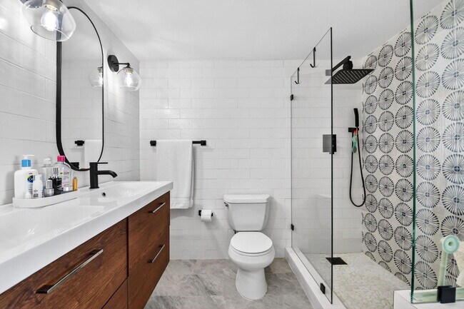 Building Photo - 3589 S Ocean Blvd