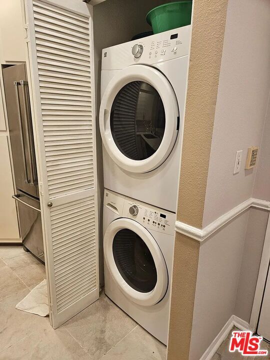 Building Photo - 12211 Idaho Ave