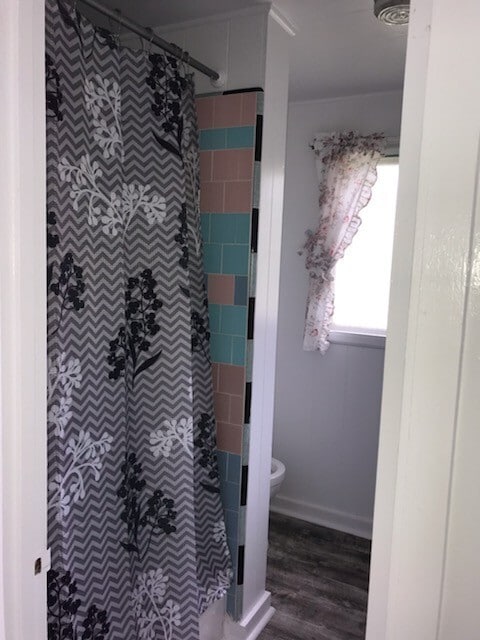 Building Photo - 1 bedroom 1 bathroom 1 Parking