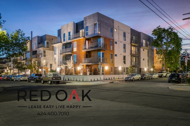 Building Photo - 5801 Camerford Ave