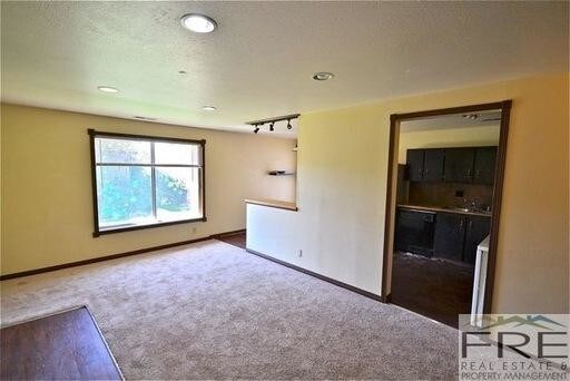 Building Photo - 2 bedroom in Murray UT 84107