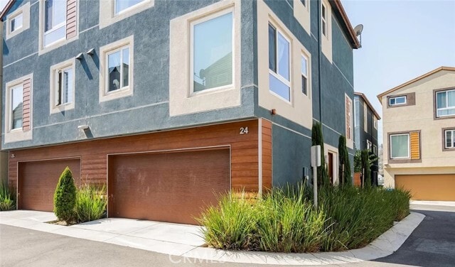 Building Photo - 2581 Arvia St