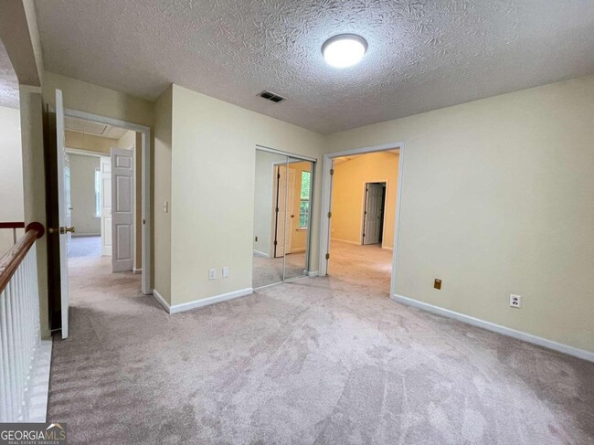 Building Photo - 10015 Lauren Hall Ct