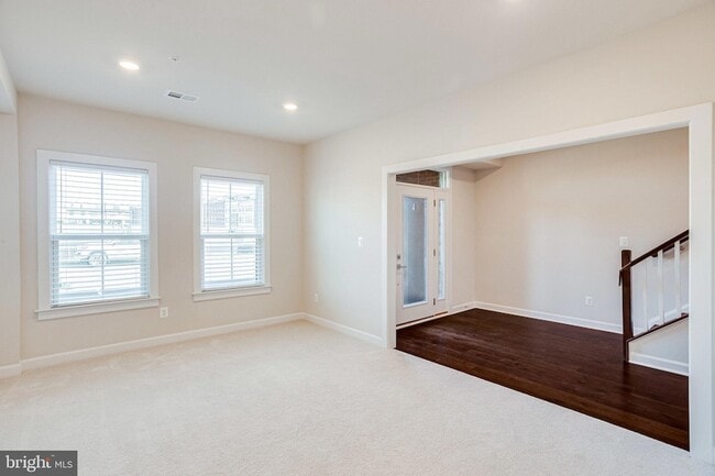 Building Photo - 43469 Grandmoore St