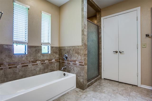 Building Photo - 1421 Danube Ln