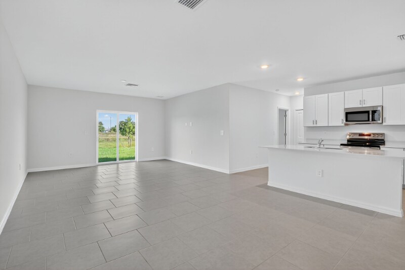 Building Photo - 19525 Fairhill Ct