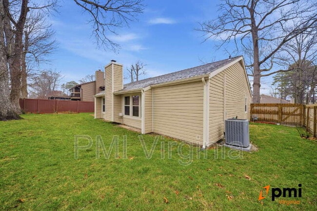 Building Photo - 5413 Brookfield Dr