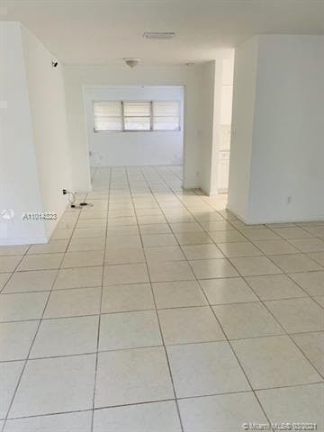 Building Photo - 1631 NW 27th Ave