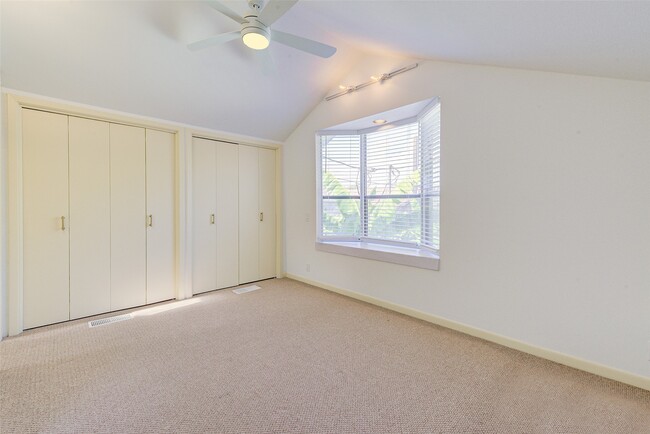 Building Photo - 1516 Bonnie Brae St