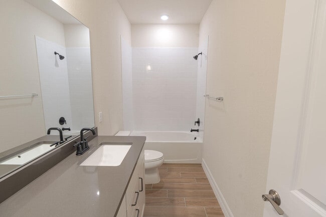 Building Photo - 4819 Indio Trl