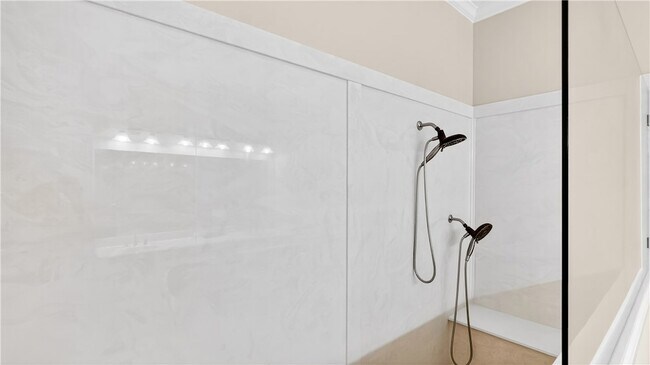 Building Photo - 4728 Stonebriar Cir