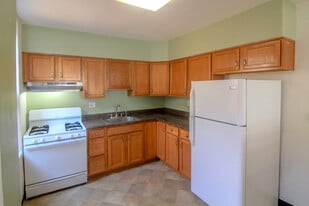 Building Photo - 319 S Trenton Ave