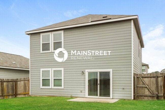 Building Photo - 3 Bedroom Pet-Friendly Home in SAINT HEDWIG, TX with Main Street Renewal