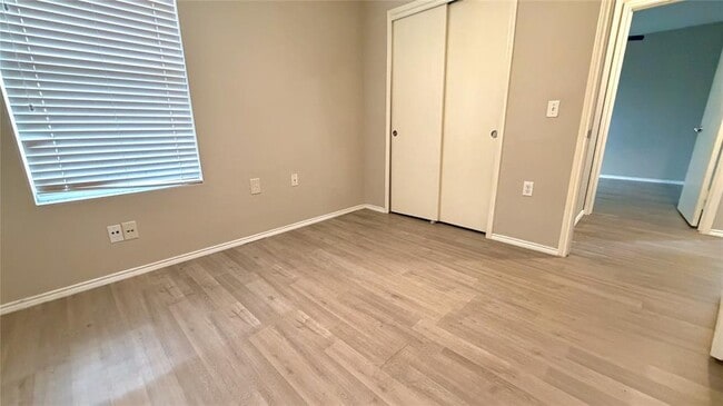 Building Photo - 12333 Paloma Blanca Way