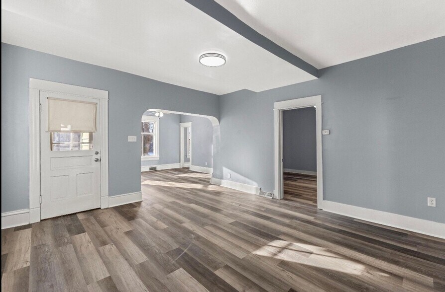 Building Photo - 2912 Wright Ave