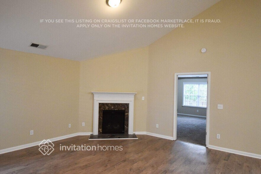 Building Photo - 2730 Cottage View Way
