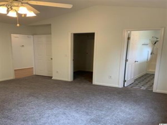 Building Photo - 9629 Sullivan Dr