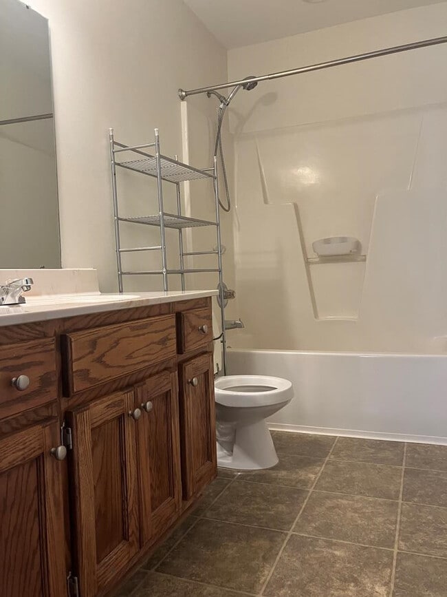 Building Photo - 2745 Navigator Cir