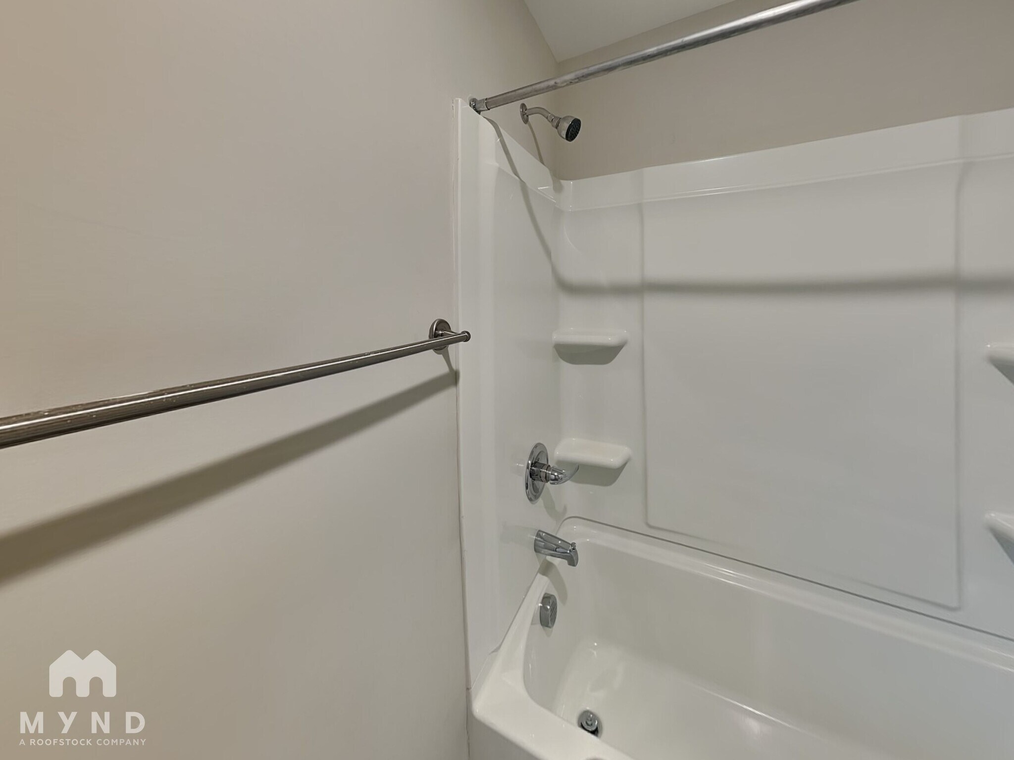 Building Photo - 2818 Laurel Ridge Cir