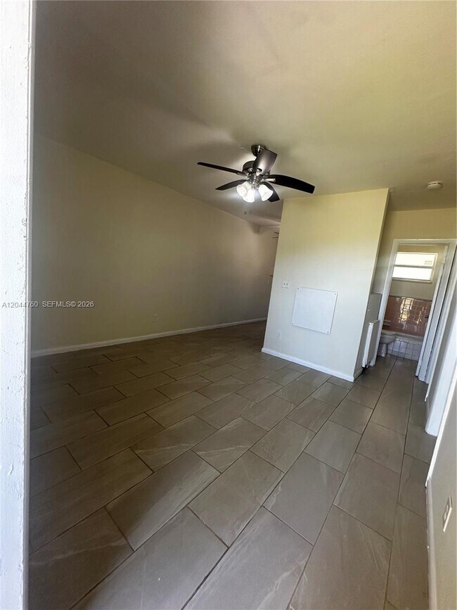 Building Photo - 26445 SW 139th Ave