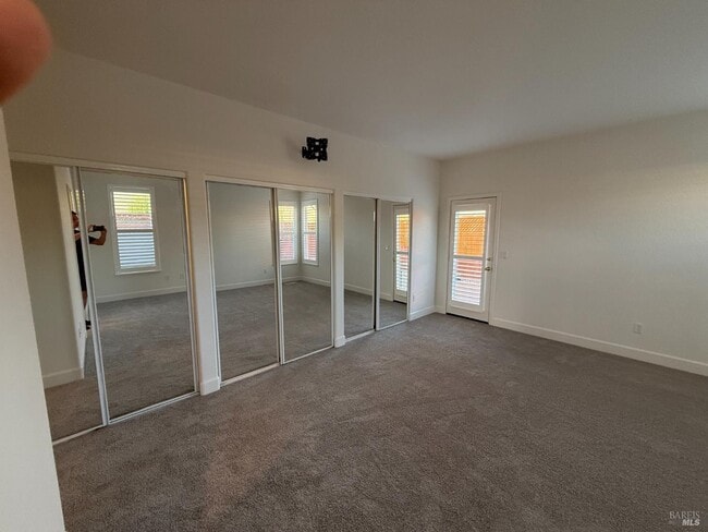 Building Photo - 316 Acadia Dr