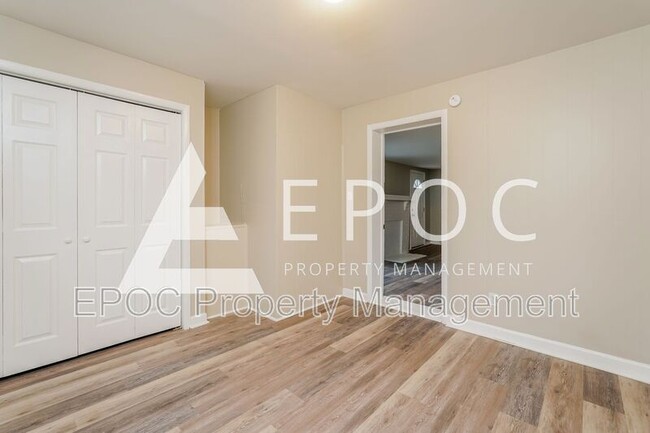 Building Photo - 2943 Broadbay Dr