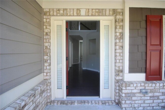 Building Photo - 4086 Water Mill Dr