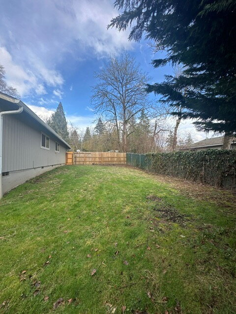 Building Photo - Ranch-Style Home, Large Fenced Yard