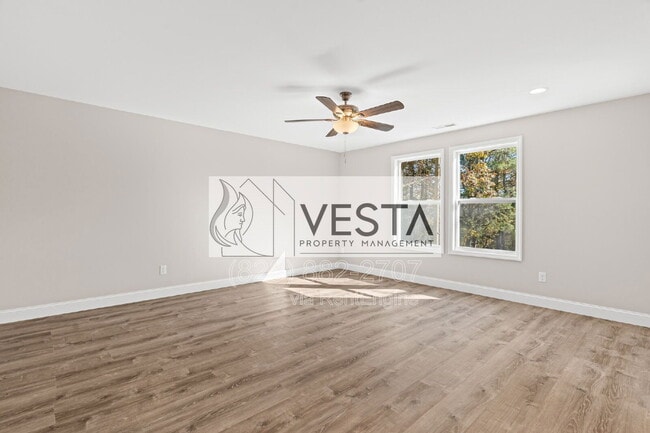 Building Photo - 44 Rosemary Rd