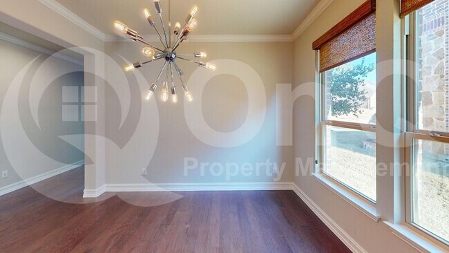 Building Photo - 1055 Enchanted Rock Dr