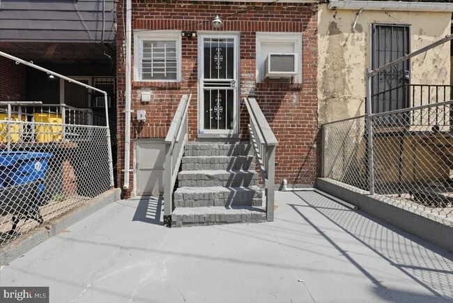 Building Photo - 2907 McElderry St
